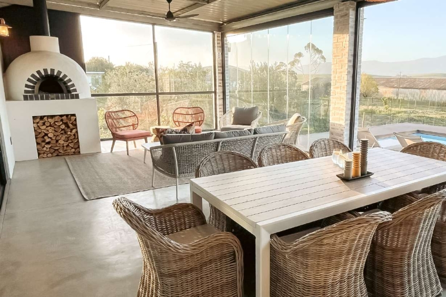 4 Bedroom Property for Sale in Koringberg Western Cape
